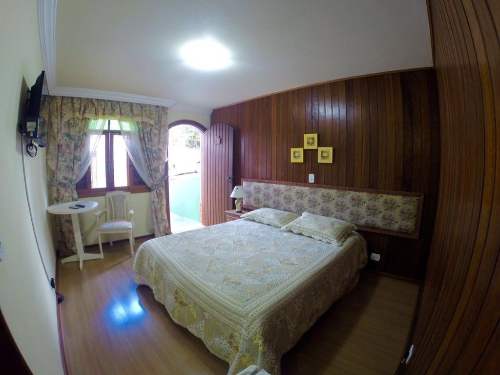 Campos do Jordão Pousada Das Rosas מראה חיצוני תמונה