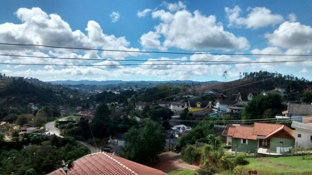 Campos do Jordão Pousada Das Rosas מראה חיצוני תמונה